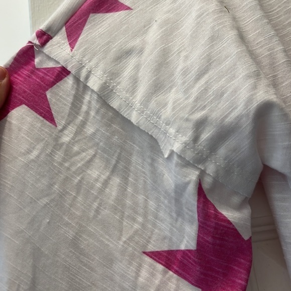 Hopely Flare Sleeve Tee - Fuchsia Star Design - Size Small - Picture 5 of 8